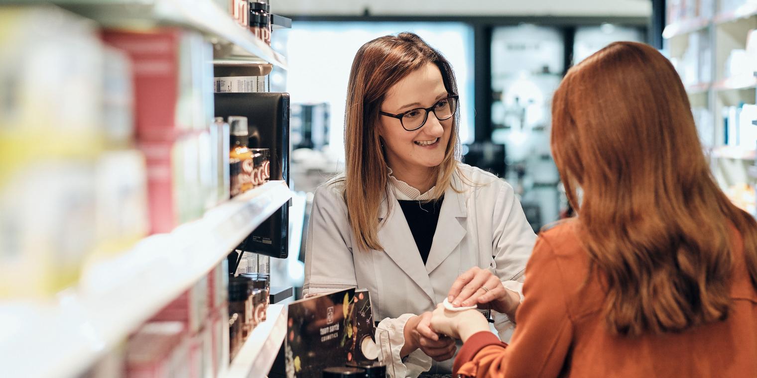 obere-apotheke-villach-by-wolfgang-lehner-xp18429